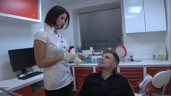 Best A young dentist, to give her pussy, to avoid the complaint of the customer to his boss fresh Movies