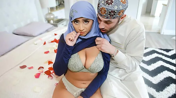 Hijab Wife and Husband Give Impregnation Their Best Shot - Hijablust